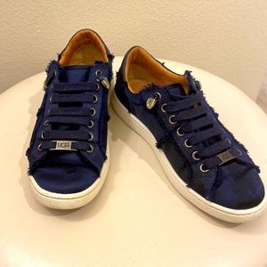 UGG Navy sneakers, size 6 lightly worn